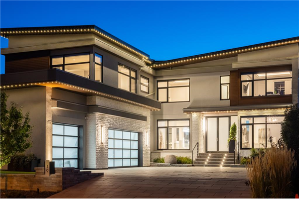 19 Aspen Ridge Court SW, Calgary