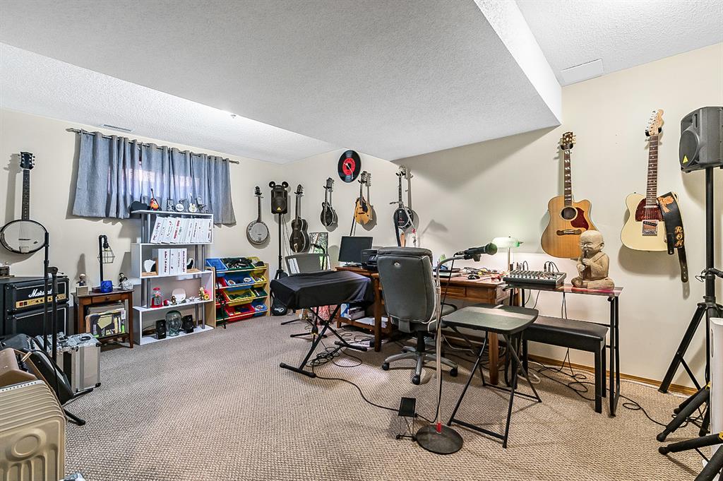 Listing A2051436 - Large Photo # 21