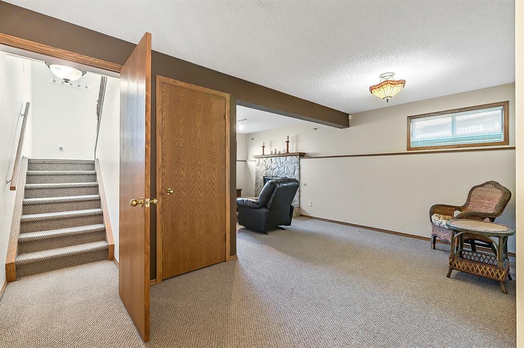 Listing A2051436 - Large Photo # 17