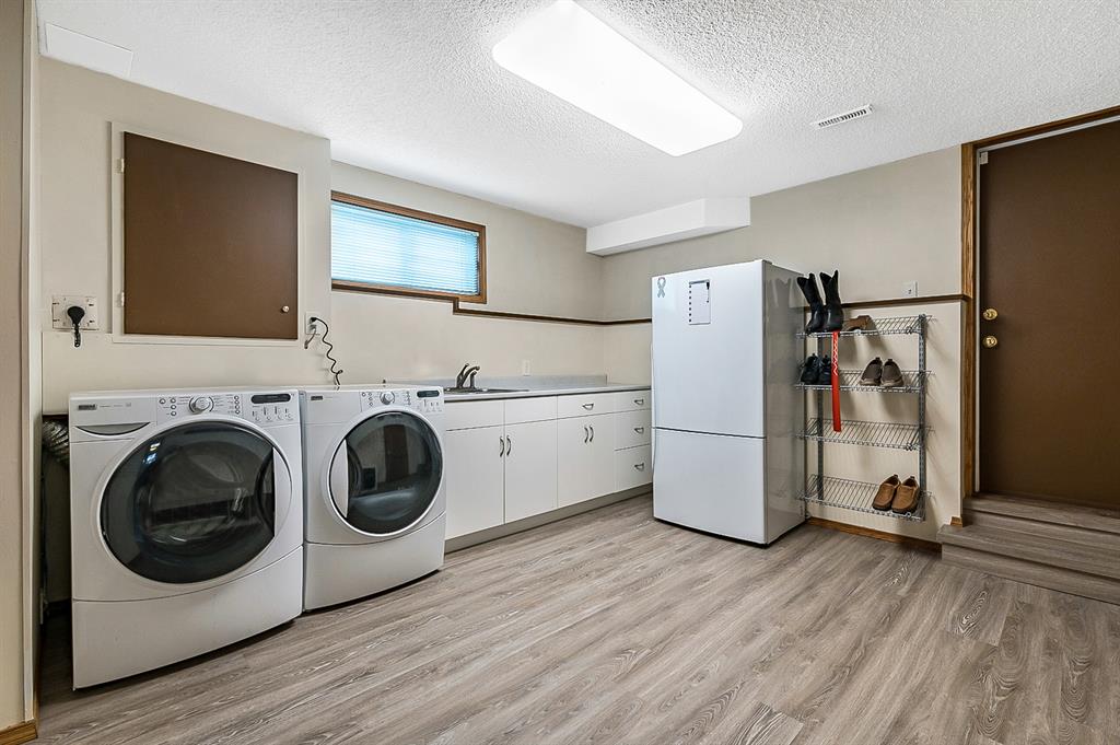 Listing A2051436 - Large Photo # 23