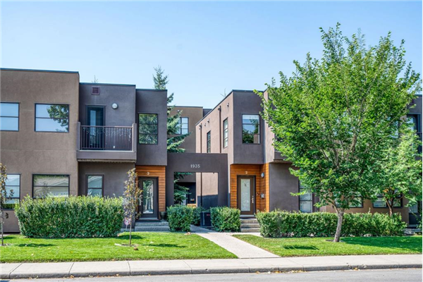 1935 35 Street SW, Calgary