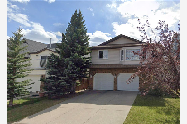 316 Hawkcliff Way NW, Calgary