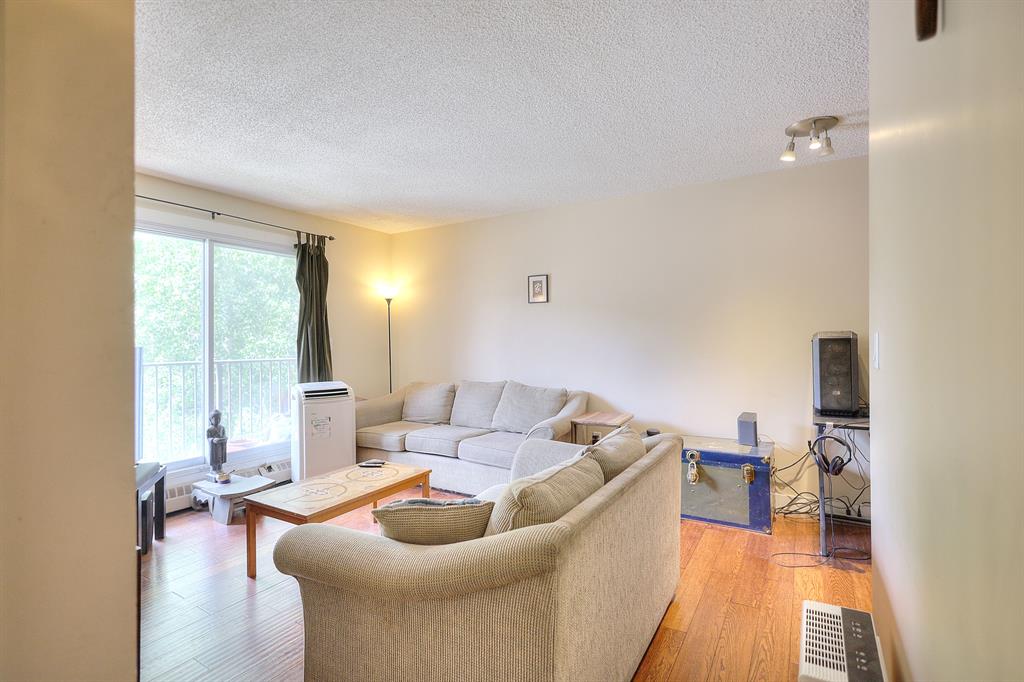 Listing A2051775 - Large Photo # 12
