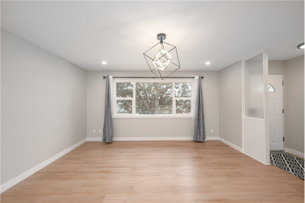 4 Fielding Drive SE, Calgary