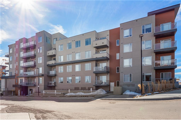 71 Shawnee Common SW, Calgary
