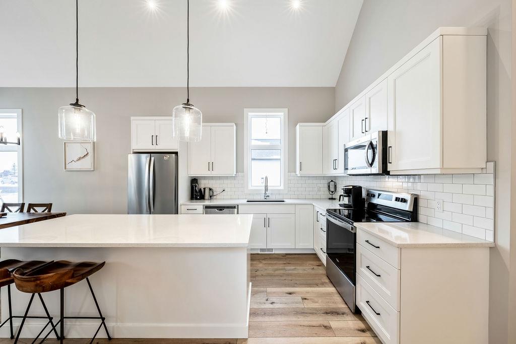 Listing A2052029 - Large Photo # 3