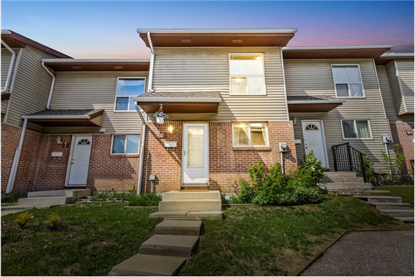 64 Whitnel Court NE, Calgary