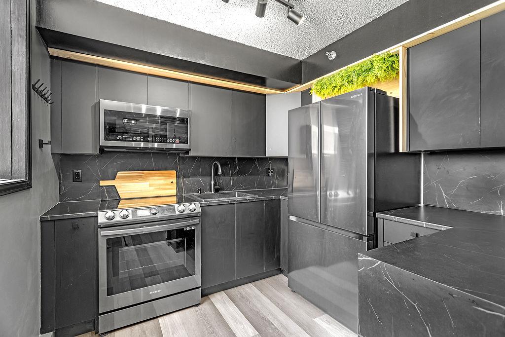 Listing A2052102 - Large Photo # 4