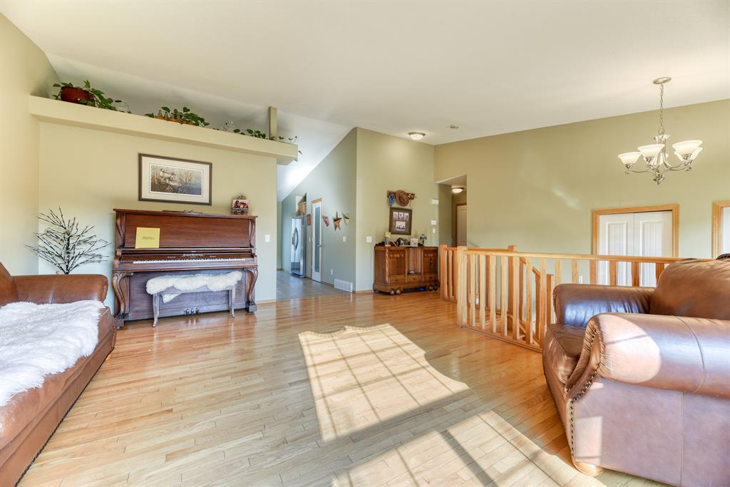 Listing A2052533 - Large Photo # 20