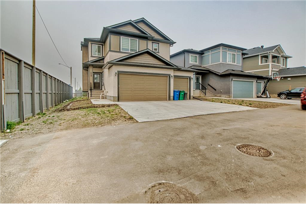 208 Kingsmere Greenway SE, Airdrie