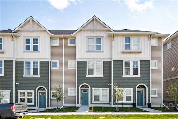 229 South Point Park SW, Airdrie