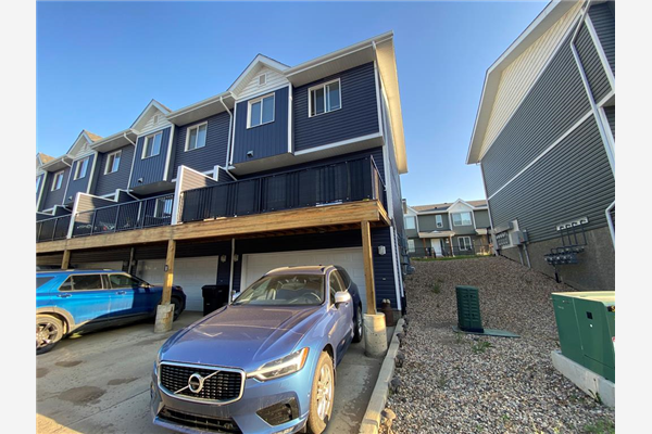 401 Athabasca Avenue, Fort McMurray