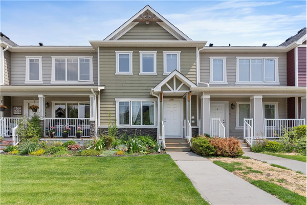 161 Rainbow Falls Manor, Chestermere