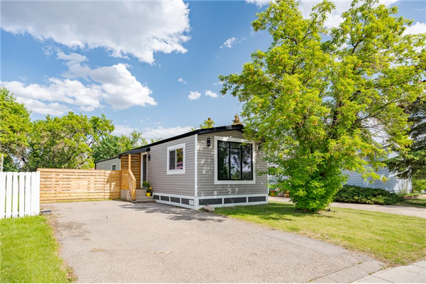 345 Big Springs Drive SE, Airdrie