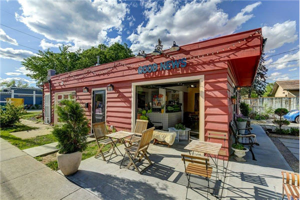 1608 17 Avenue SE, Calgary