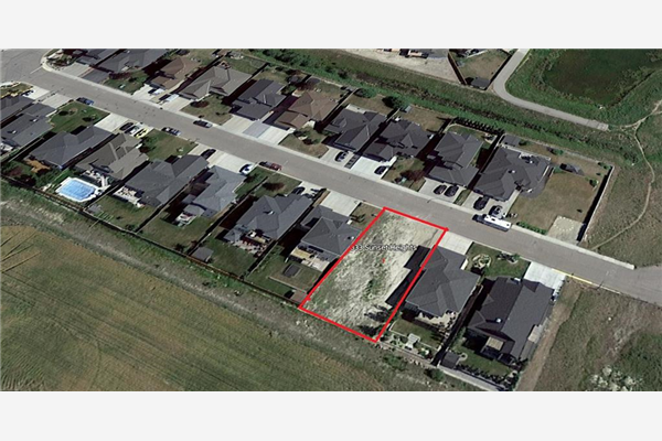 333 Sunset Heights, Crossfield