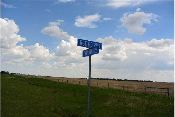 Highway 22X RR 283, Indus