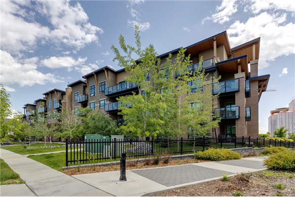 145 Burma Star Road SW, Calgary