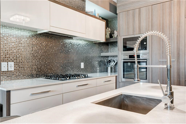 119 19 Street NW, Calgary
