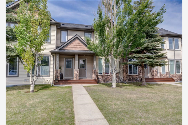 2445 Kingsland Road SE, Airdrie