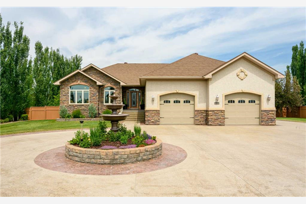 123 Park Meadows Place, Olds