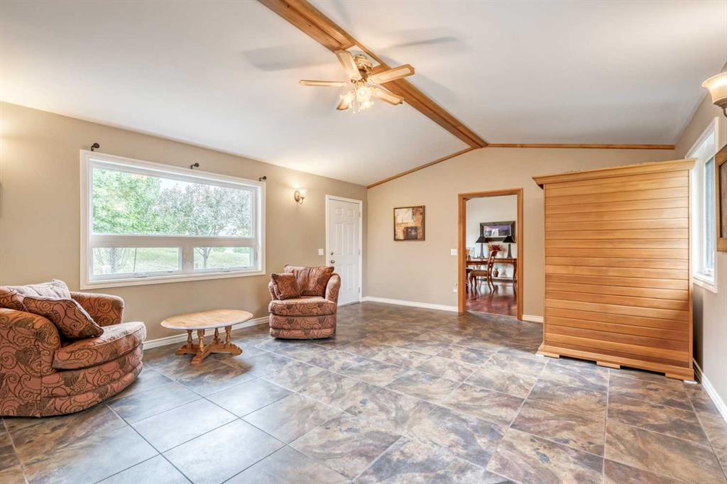 Listing A2059549 - Large Photo # 12