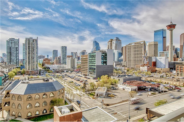 211 13 Avenue SE, Calgary