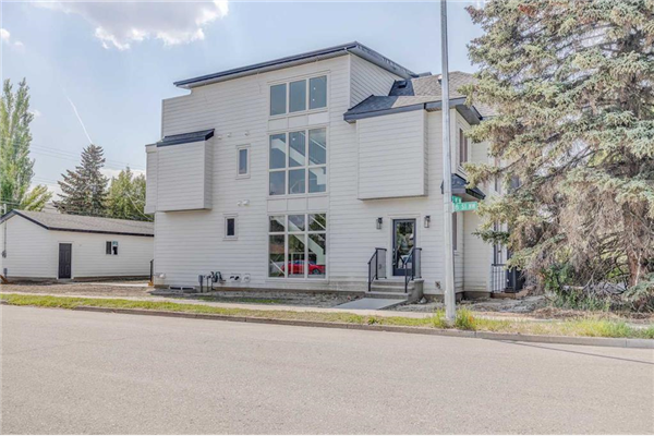2325 8 Street NW, Calgary