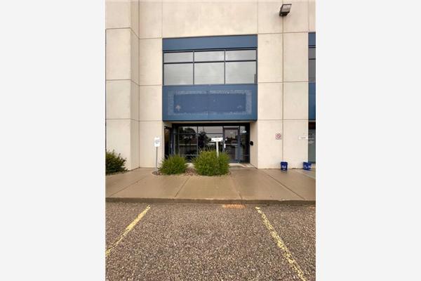 4999 43 Street SE, Calgary