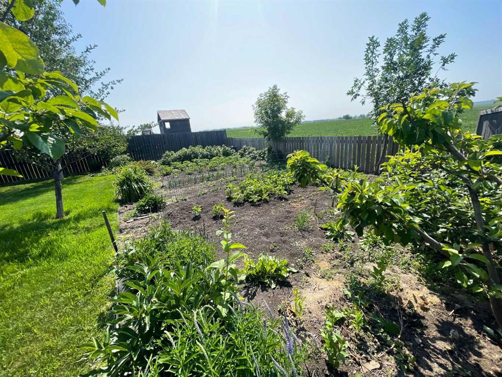 Listing A2063509 - Large Photo # 46