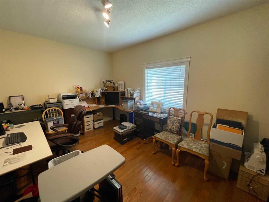 Listing A2063509 - Large Photo # 20