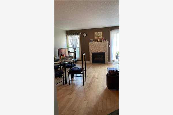 48 Glamis Green SW, Calgary