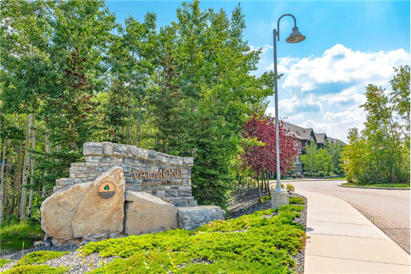 45 Aspenmont Heights SW, Calgary