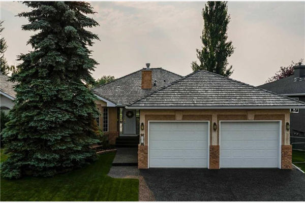 281 Lakeside Greens Crescent, Chestermere