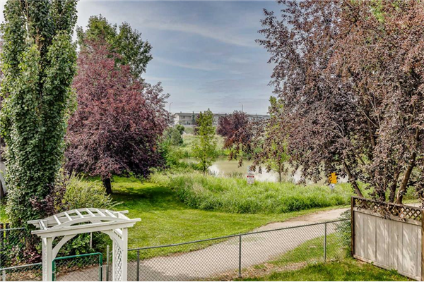 79 Silver Creek Boulevard NW, Airdrie