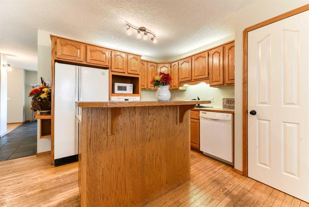 Listing A2068193 - Large Photo # 27