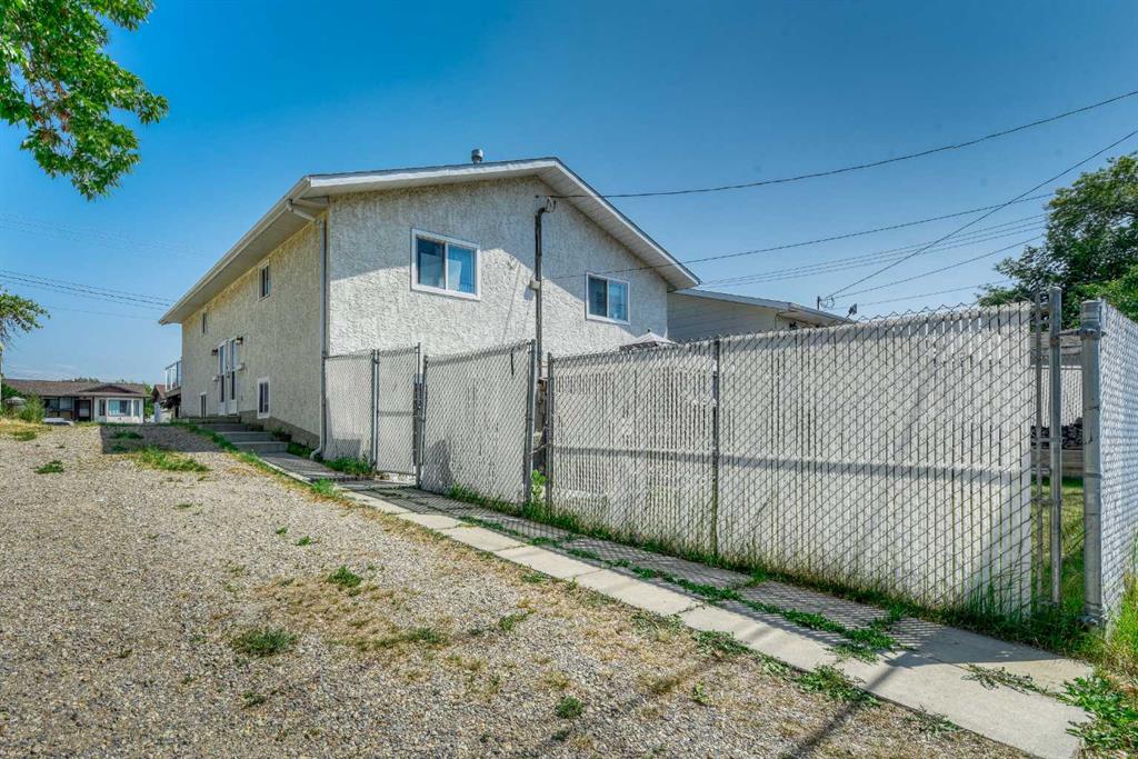 Listing A2068246 - Large Photo # 3