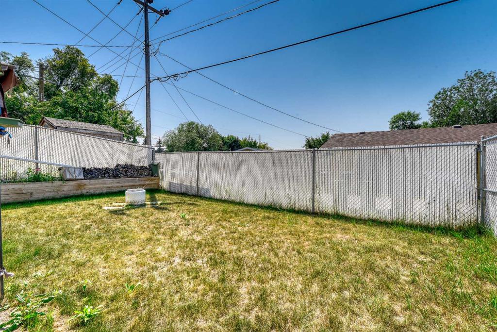 Listing A2068246 - Large Photo # 7