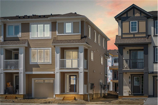 827 Windbury Street SW, Airdrie