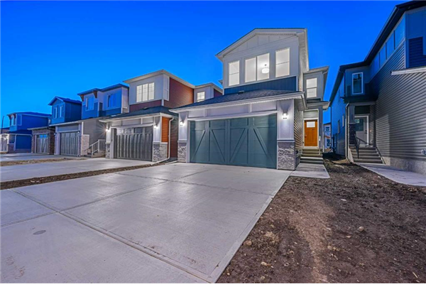 227 Carringvue Place NW, Calgary
