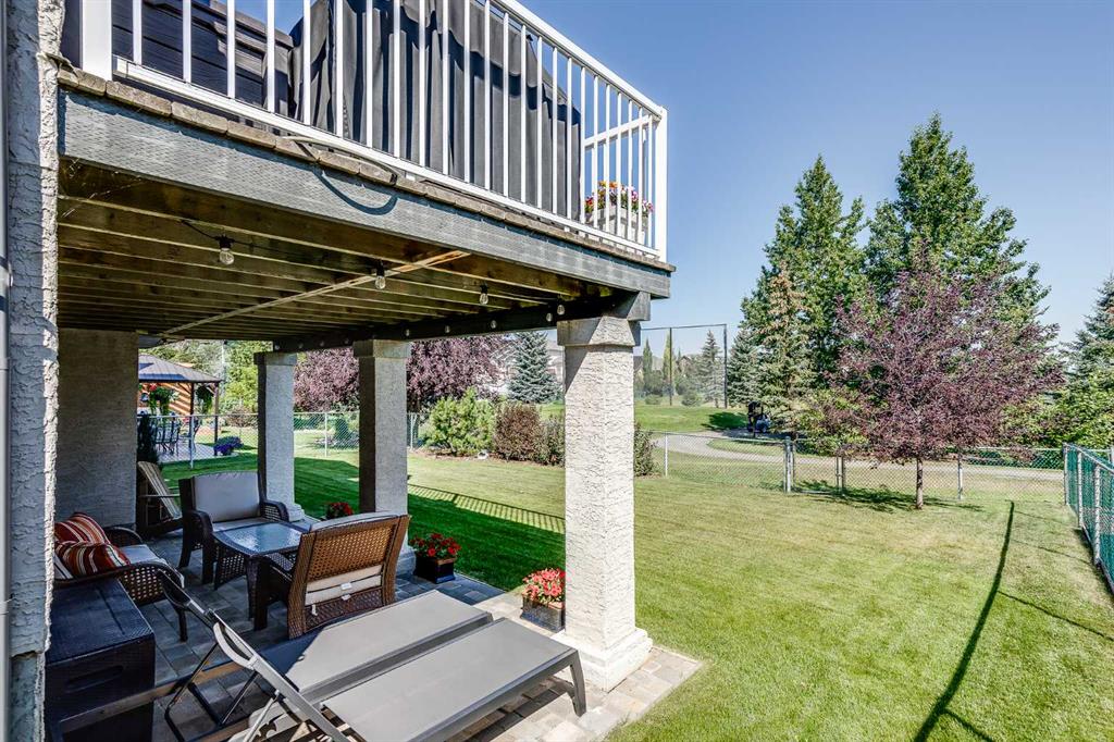 418 Fairways Mews NW