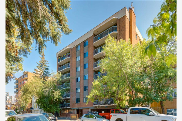 537 14 Avenue SW, Calgary