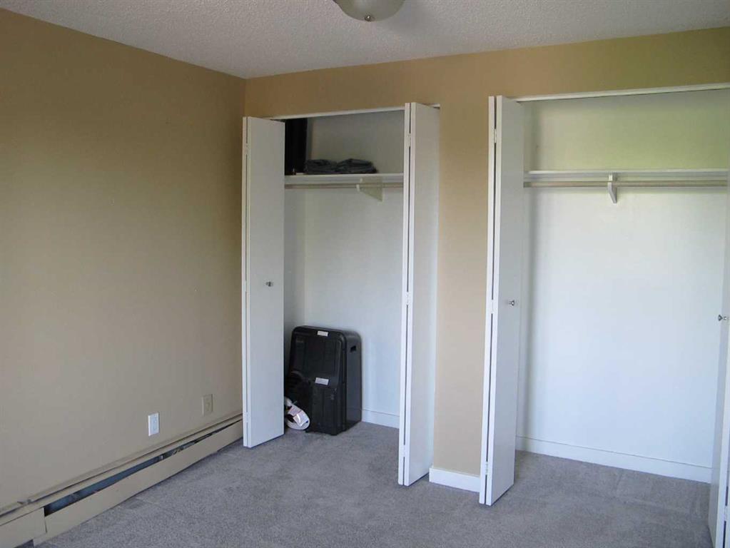 280 Banister Drive, #302
