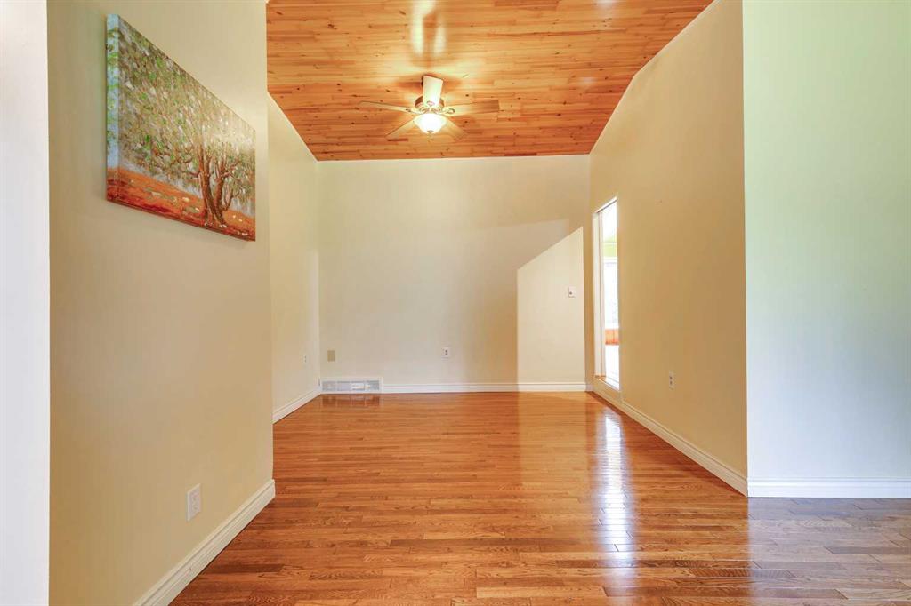 Listing A2072592 - Large Photo # 7