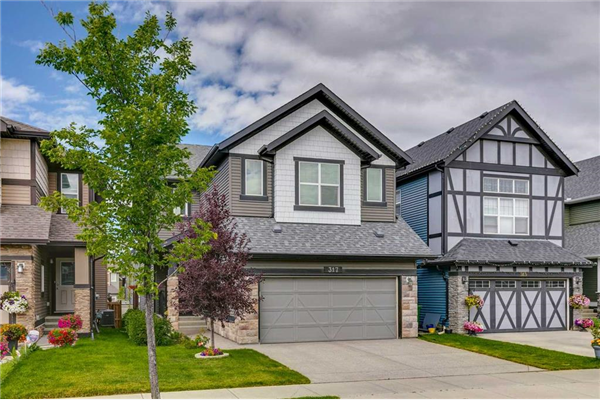 317 Kings Heights Drive SE, Airdrie
