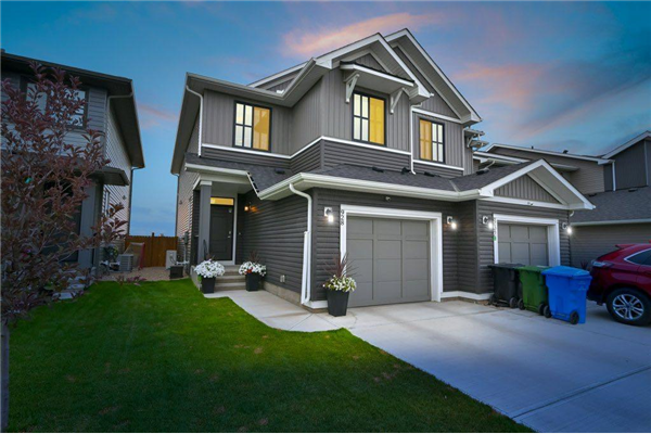 928 Seton Circle SE, Calgary