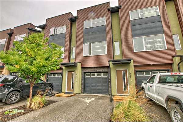 455 Covecreek Circle NE, Calgary