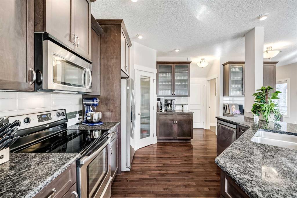 Listing A2075034 - Large Photo # 2