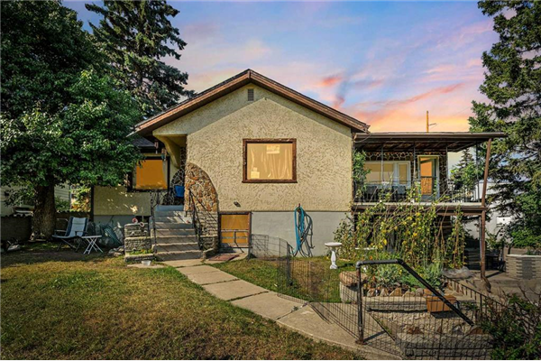 116 31 Avenue NW, Calgary