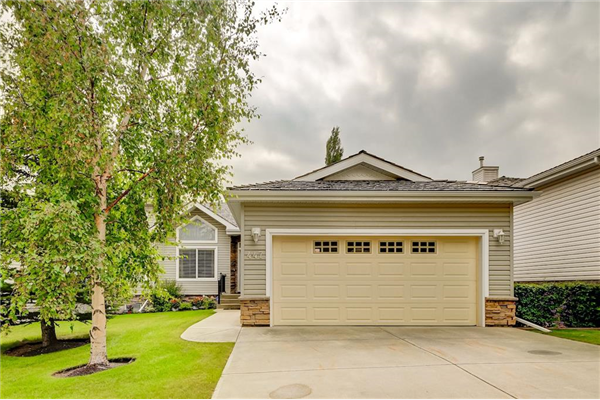 447 Rocky Vista Gardens NW, Calgary